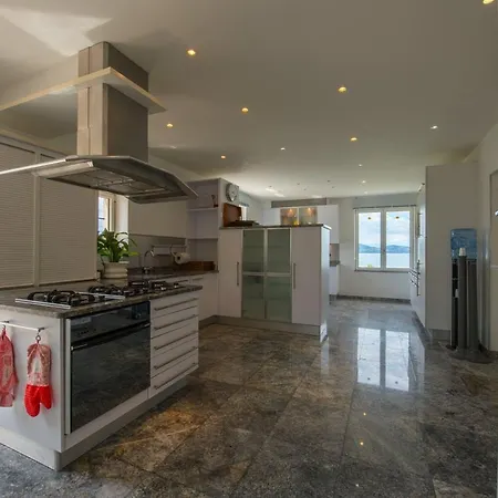 20 Guests Amazing In Great Location, Saint-tropez